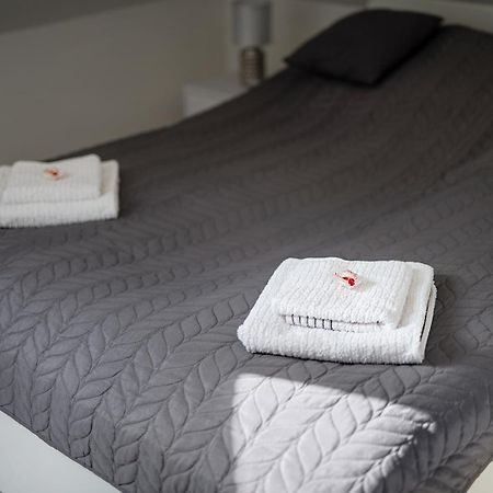 Agoston Apartman 1-2 - Lora,Marci Πετς Εξωτερικό φωτογραφία