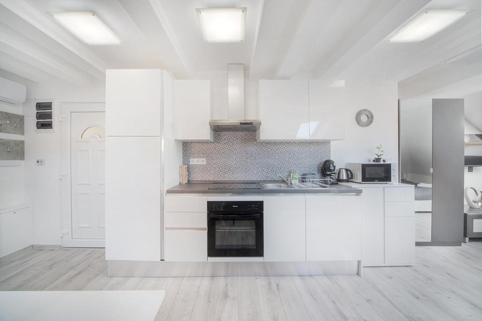 Agoston Apartman 1-2 - Lora,Marci Πετς Εξωτερικό φωτογραφία